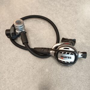 Erogatore Atlas ADJ 62X Mares USATO